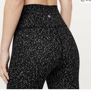 lululemon athletica Wunder under Black and White speckled 7/8 Leggings